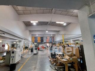 Miete Fabrikhalle  Sant julià