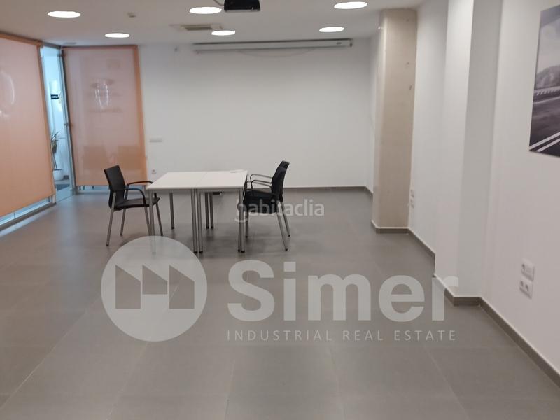 Foto 37c54273-a6d9-4f18-9ca8-e2632dbb24d7. Capannone industriale in La Casilla - Zona Industrial Mollet del Vallès