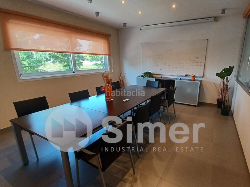Foto b90efbe1-6a69-40c9-8edf-020ca96423c2. Capannone industriale in La Casilla - Zona Industrial Mollet del Vallès
