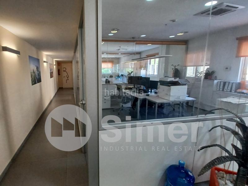 Foto f83b40e2-b84f-47b3-9bc7-c5d8c6a5c18b. Nave industrial en La Casilla - Zona Industrial Mollet del Vallès