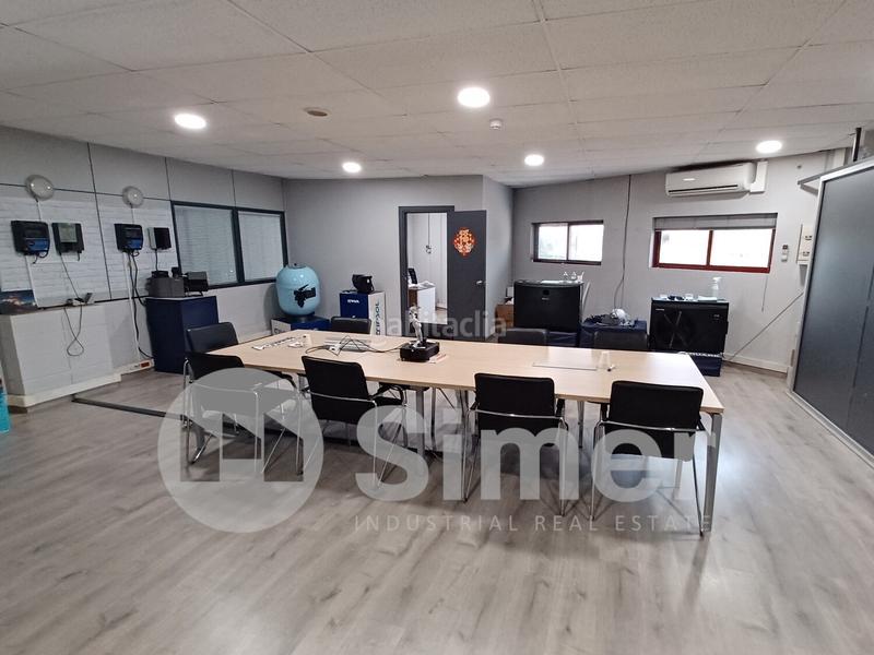 Foto d6a9af14-a013-42b2-a08f-344a16ab809a. Location bâtiment à usage industriel dans Zona Industrial Barberà del Vallès