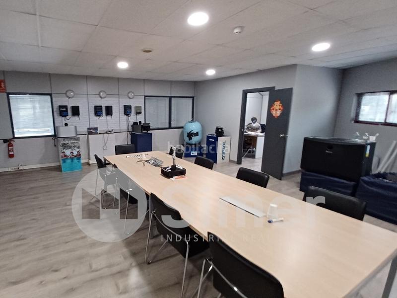Foto b6beb913-d29d-4d05-9eee-7625415e2341. Rent industrial building in Zona Industrial Barberà del Vallès