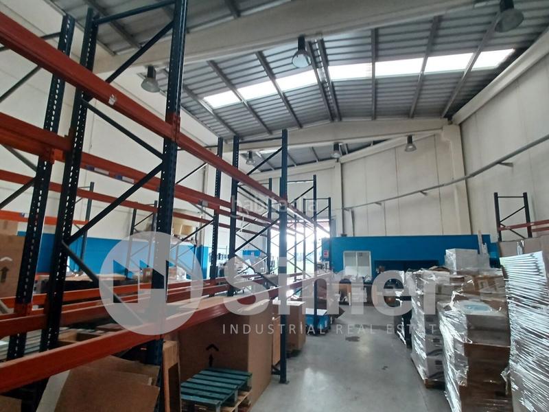 Foto f08e2fa2-963b-473d-ace0-c9cbaa8ac26c. Rent industrial building in Zona Industrial Barberà del Vallès