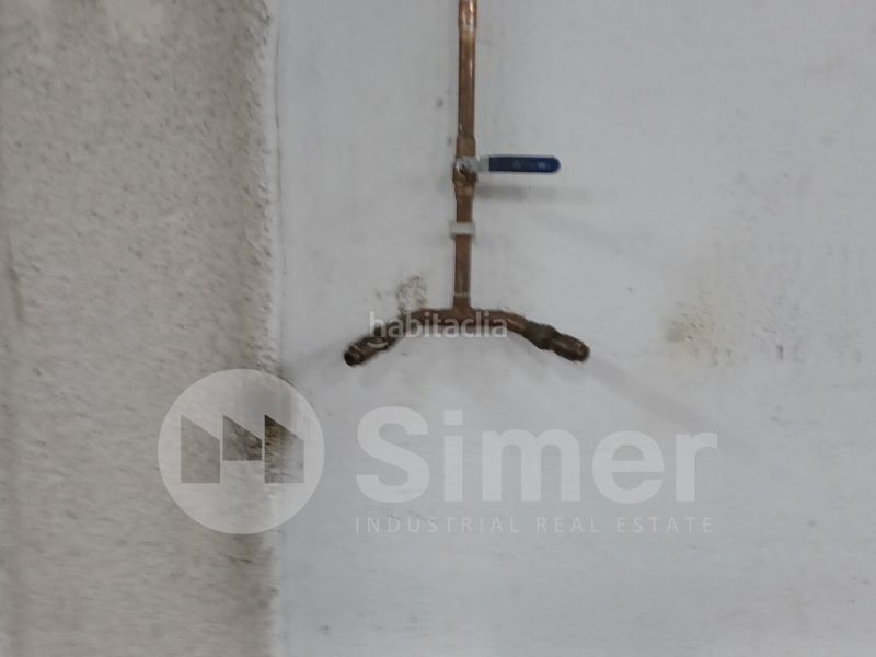 Foto e6b85e14-21d6-45c4-8a80-0ee4d744f89f. Nave industrial en Lliçà de Vall