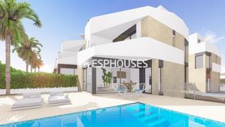 Casa adossada a La Florida. Villa adosada con piscina privada en orihuela costa