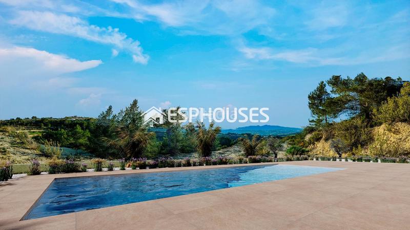Foto eb9f5dd9-dbb9-4731-b244-deb7d76afb12. Casa proyecto de obra nueva con viñas y piscina. en Benissa