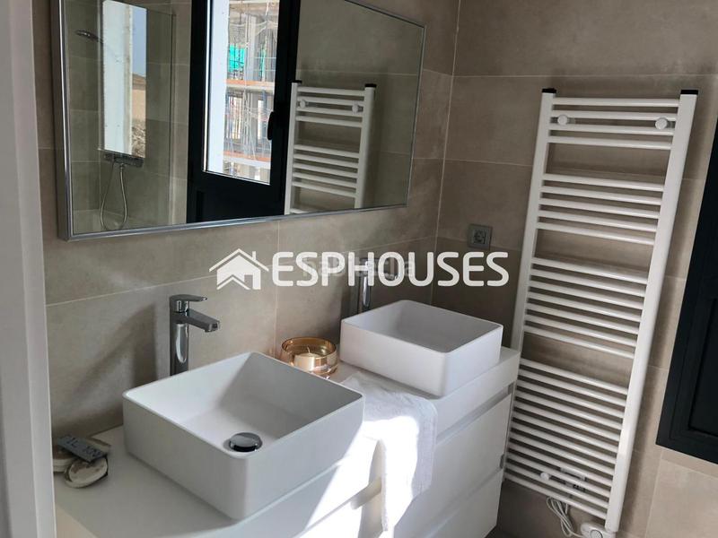 Foto 6752c7dd-cd07-4af5-a3e8-aceb7b8e021f. Attico con riscaldamento parcheggio piscina in Marisol Park - Ortembach - Los Almendros Calp