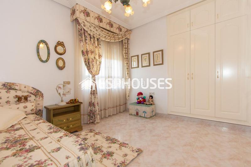 Foto 3dd9072d-6f01-406c-8075-f5b7f94ec983. Casa amb aparcament a Molins - Campanete - San Bartolomé Orihuela