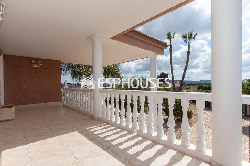 Foto 4ca5dde9-438f-400c-a9f7-b20f5d3cd4a4. Casa amb aparcament a Molins - Campanete - San Bartolomé Orihuela