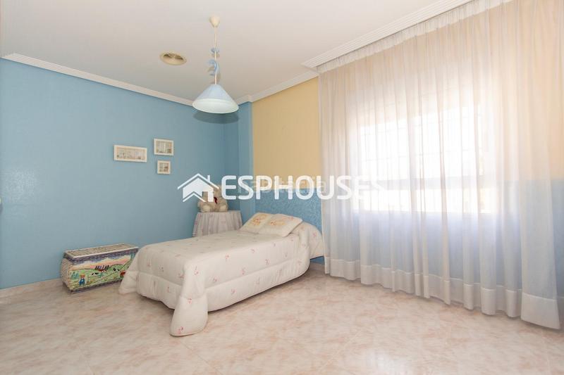 Foto e718eff7-e383-4e5a-8c70-5c0504988b60. Casa amb aparcament a Molins - Campanete - San Bartolomé Orihuela