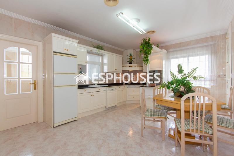 Foto ec3d2223-c28c-47d6-9471-099837cf0db8. Casa amb aparcament a Molins - Campanete - San Bartolomé Orihuela