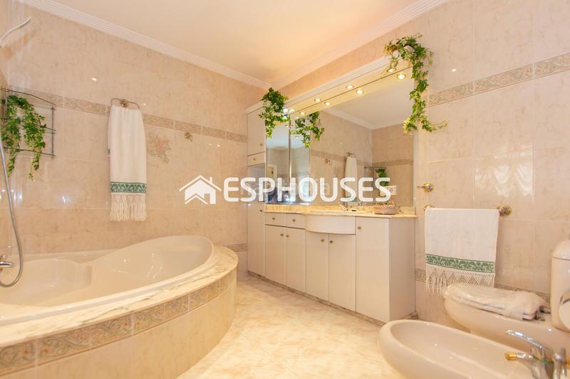 Foto ee80dd18-e6d1-4cb3-8e8a-cccf8d2ef22d. Casa amb aparcament a Molins - Campanete - San Bartolomé Orihuela