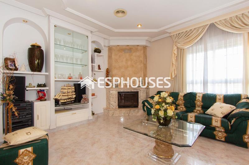 Foto f85cafe5-cd25-42f9-b858-d4accf7b0e08. Casa amb aparcament a Molins - Campanete - San Bartolomé Orihuela