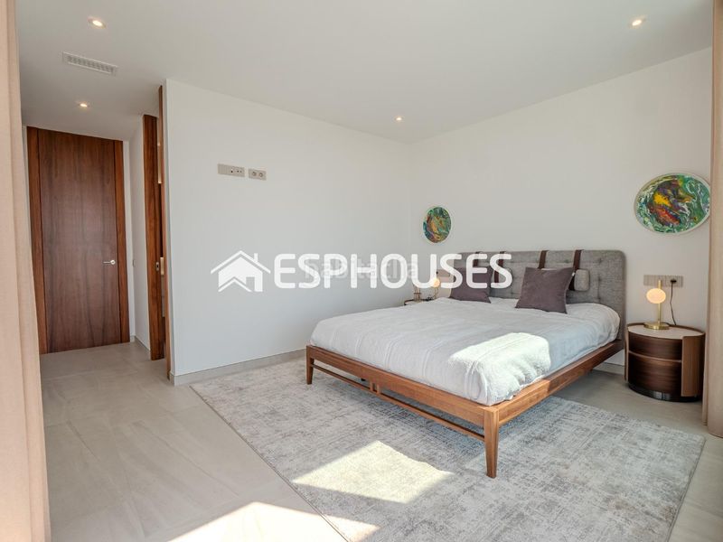 Foto ad067964-1e64-4f93-a4eb-b00bd12cbff0. Casa a berna 5 a Golf Bahía Finestrat