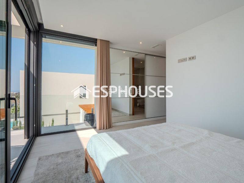 Foto dacc2ff2-0068-45c1-9f42-5224647ab290. Casa a berna 5 a Golf Bahía Finestrat
