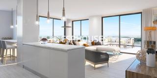 Apartamento en Playa Flamenca. Apartamento con vista al mar y a poca distancia de todas las com
