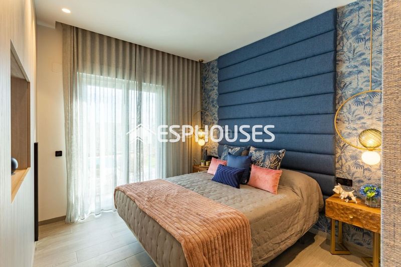 Foto d0e9d655-1544-4e71-ae2b-73d76e905a5d. Casa aparellada amb aparcament piscina a Algorfa