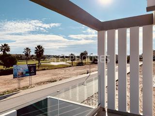 Maison à Centro. Modernas casas en pleno corazon de campo de golf la roda, 3 dorm