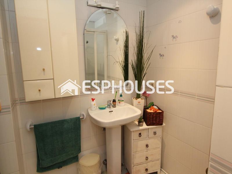 Foto 03addfdd-a004-43a3-a983-074648b66d5a. Casa amb piscina a Altea la vella Altea