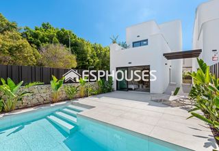 Casa a Mil Palmeras. Villas de lujo en mil palmeras a 1000m de la playa.