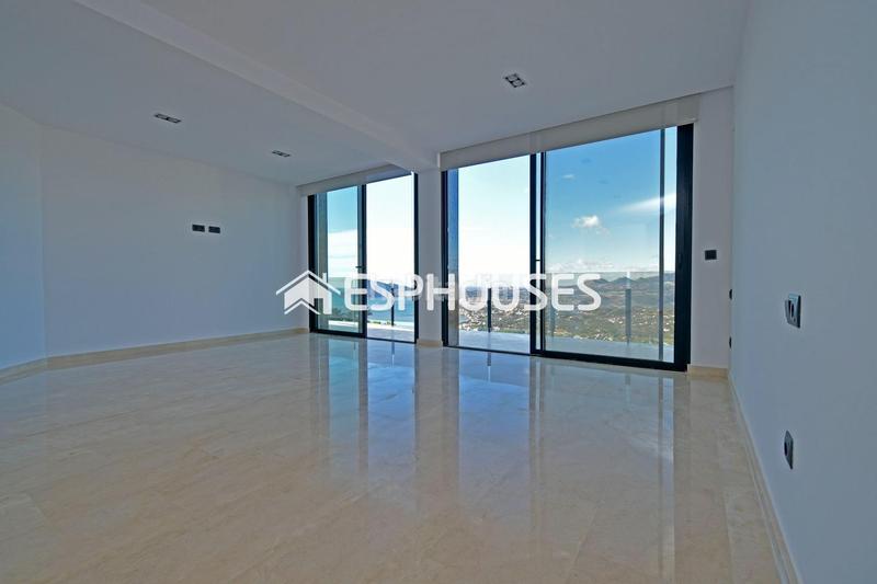 Foto 0fc67fd4-e498-4de7-8499-cd066c267ef6. Casa villa de lujo llave en mano de nueva construcción hills en Altea