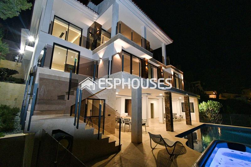 Foto 5d6986a3-8b83-4e5f-981d-52bbadd71b83. Casa villa de lujo llave en mano de nueva construcción hills en Altea