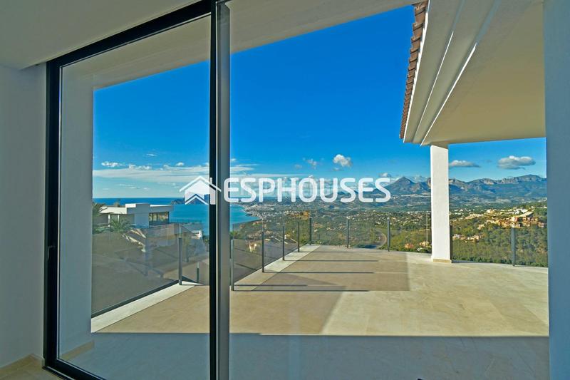Foto f68f49bf-29f1-4c09-86a1-6625d6e090c3. Casa villa de lujo llave en mano de nueva construcción hills en Altea