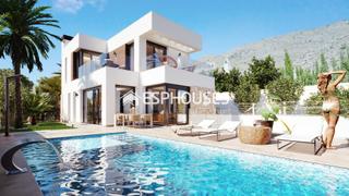 Maison à Golf Bahía. Oferta mes de agosto solo 799.000villa independiente de lujo con