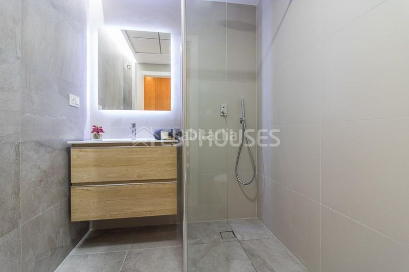 Foto 3a198382-9930-4451-9cb0-60ee4a1a8fff. Apartament amb aparcament piscina a La Florida Orihuela