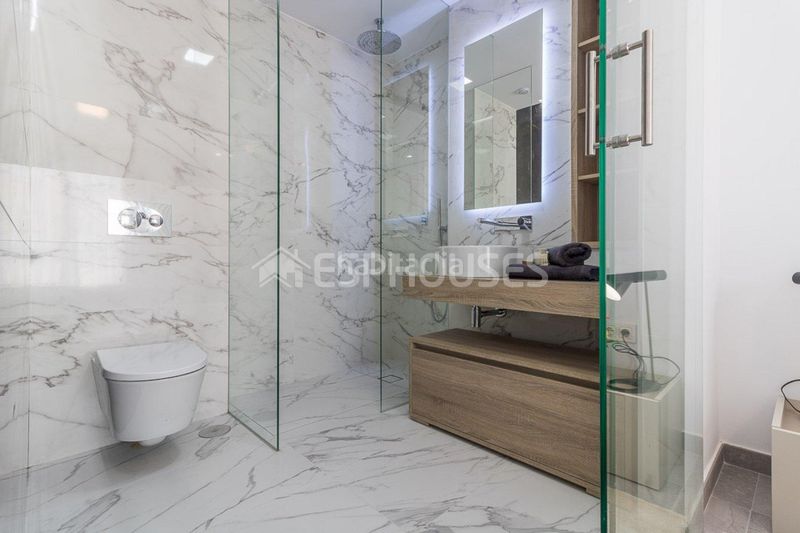 Foto f3c11638-72ea-4141-aad7-22102684a83c. Apartament amb aparcament piscina a La Florida Orihuela