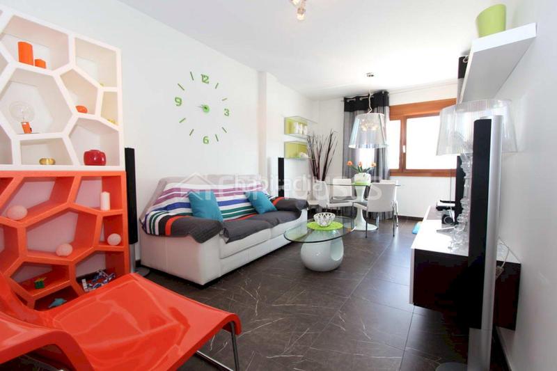 Foto 530dea92-814b-41bd-b06b-6f098bf6fe95. Casa amb aparcament piscina a Guardamar Playa Guardamar del Segura