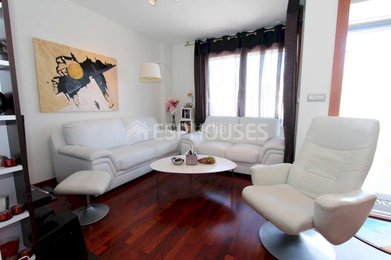 Foto d8178e95-9a19-44c8-a0f4-06883e09474d. Casa amb aparcament piscina a Guardamar Playa Guardamar del Segura