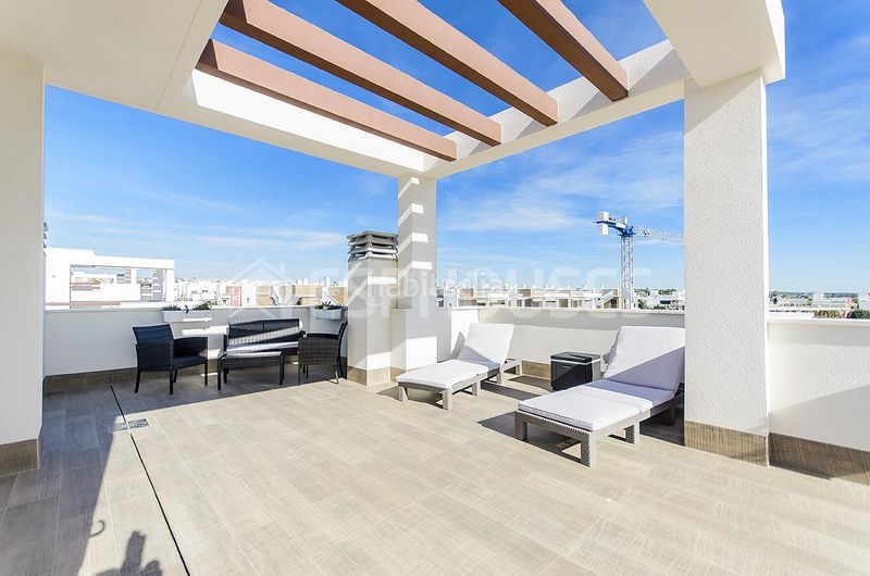 Foto 184576ce-6784-4b41-9b3a-48a7d2598914. Casa amb aparcament piscina a Rojales