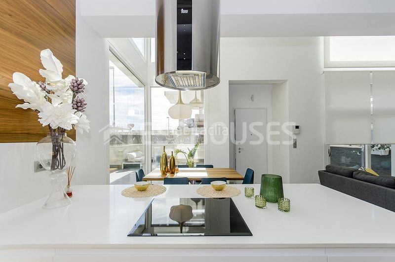 Foto 5859fd32-aefb-473b-9ac3-0a59769ae42f. Casa amb aparcament piscina a Rojales