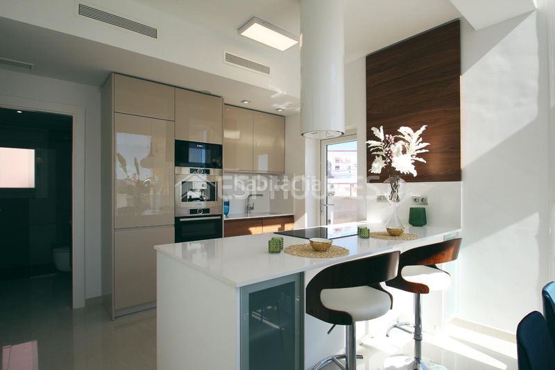 Foto 76345f1b-59da-4074-ab61-4781aba01101. Casa amb aparcament piscina a Rojales