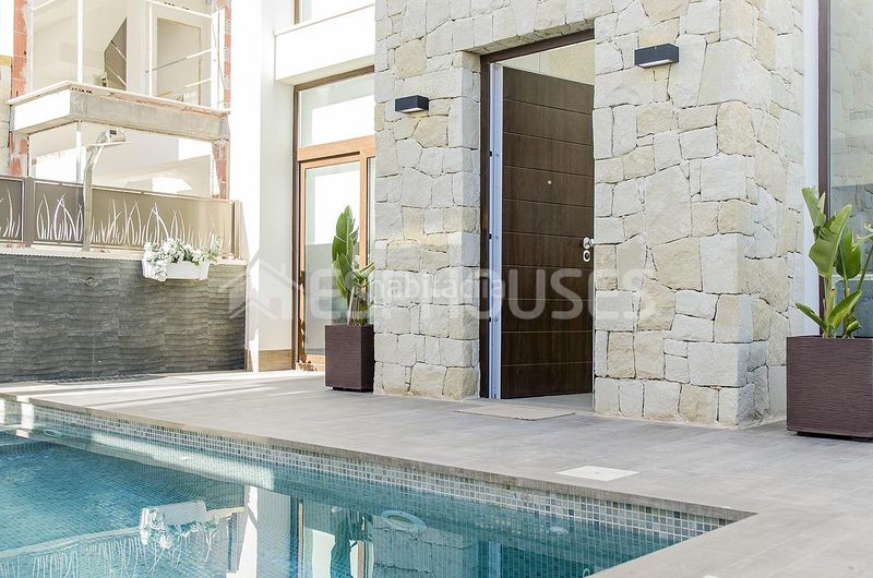 Foto a3592ec6-9657-41af-a4f2-1e292980b48c. Casa amb aparcament piscina a Rojales