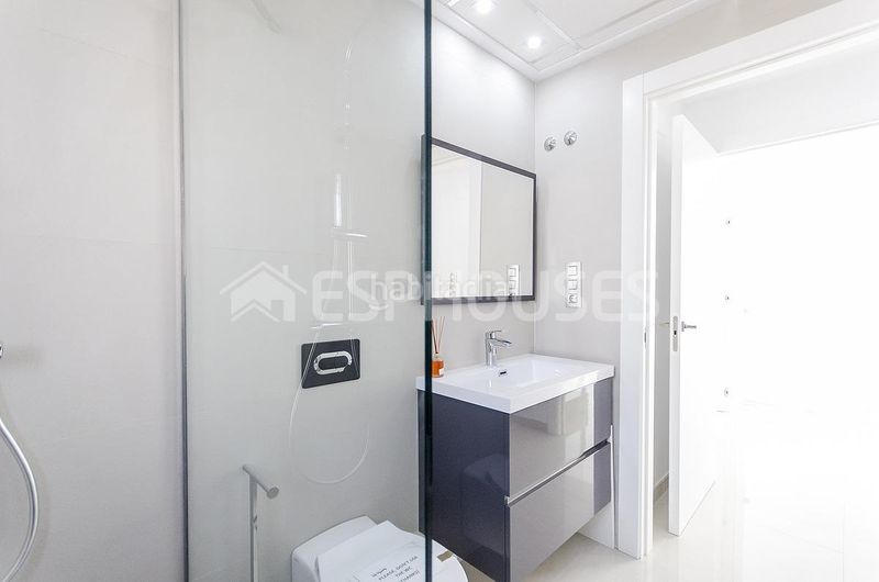 Foto b8311126-ecaf-4562-b6d7-769d00176df5. Casa amb aparcament piscina a Rojales