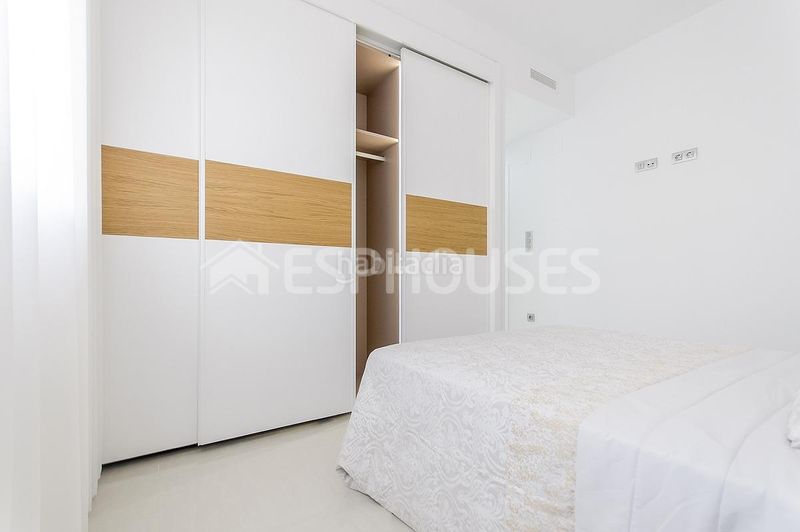 Foto e66b4f7a-e58c-40a9-8e31-9ccbeb5bc16b. Casa amb aparcament piscina a Rojales