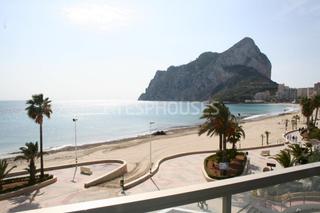 Pis a Zona Levante - Playa Fossa. Apartamento en primera linea de la playa en calpe