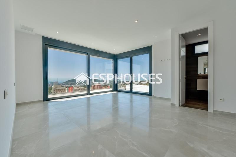 Foto cec5bc67-c377-43e4-97f4-68d0741b44c1. Haus mit heizung parking pool in Golf Bahía Finestrat