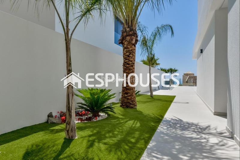 Foto f4730339-fde2-44e1-8995-8ebe03b9c02f. Haus mit heizung parking pool in Golf Bahía Finestrat