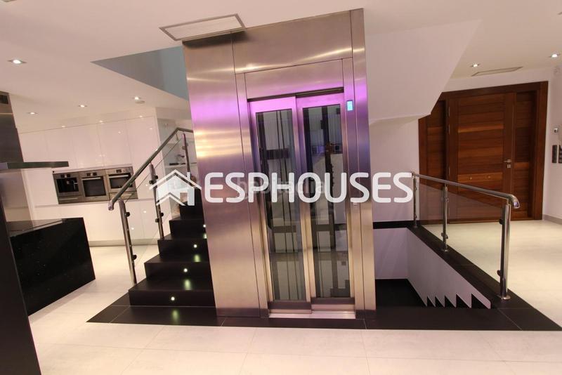 Foto 349a78d6-b10b-46ce-9dd3-9533e91e5795. Casa lujosa y exclusiva villa en canuta, e en Benicolada - Las Adelfas Calp