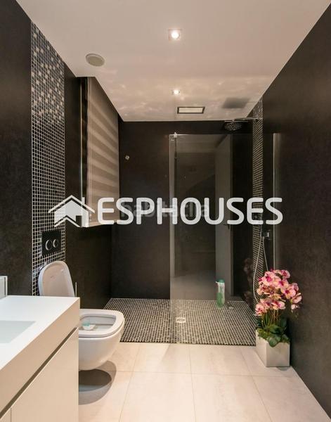 Foto 45e74de6-2e39-4448-b903-ba97fcba0eec. Casa lujosa y exclusiva villa en canuta, e en Benicolada - Las Adelfas Calp