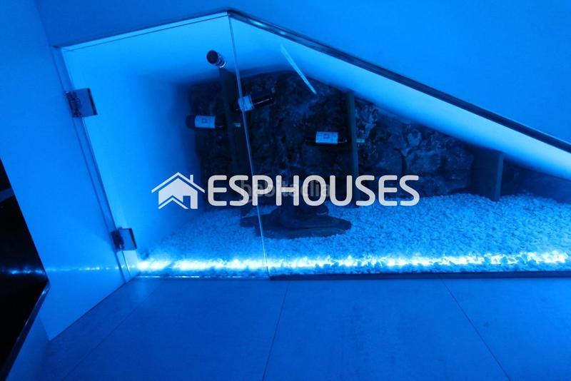Foto 4feaa5ff-09b9-480a-b878-996a0aa4061f. Casa lujosa y exclusiva villa en canuta, e en Benicolada - Las Adelfas Calp