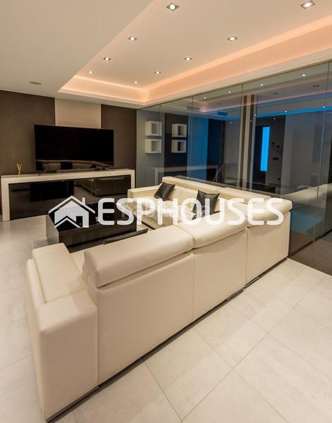 Foto 80ec0d80-8d47-42ff-abe5-1f8382d70f42. Casa lujosa y exclusiva villa en canuta, e en Benicolada - Las Adelfas Calp