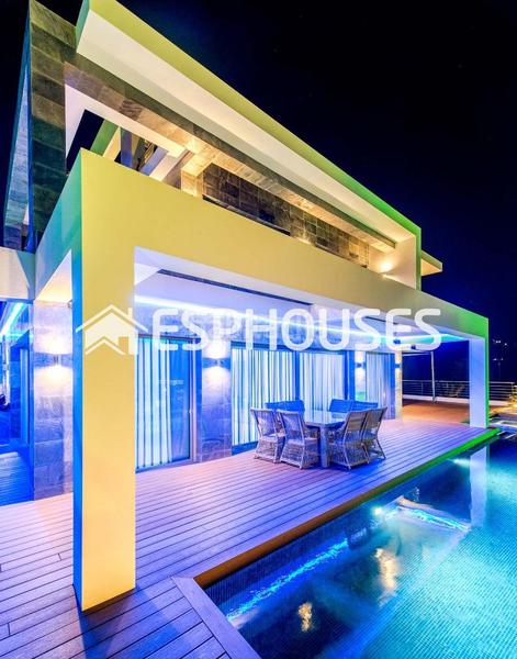 Foto b016748f-0f4d-4737-ac60-3ed64951c939. Casa lujosa y exclusiva villa en canuta, e en Benicolada - Las Adelfas Calp