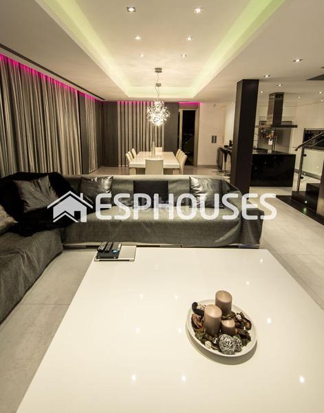 Foto d2af51f1-a480-40d5-a2ef-b16b8c951fec. Casa lujosa y exclusiva villa en canuta, e en Benicolada - Las Adelfas Calp