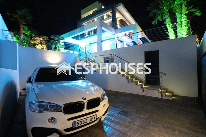 Foto e70d3660-ac06-4297-9730-e7b902d7a60a. Casa lujosa y exclusiva villa en canuta, e en Benicolada - Las Adelfas Calp