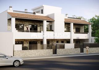 Rez-de-chaussée à Hondón de las Nieves. Amplios apartamentos rústicos en una zona muy tranquila en la ca