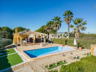 Casa a El Edén. Finca en el campo de guardamar del segura